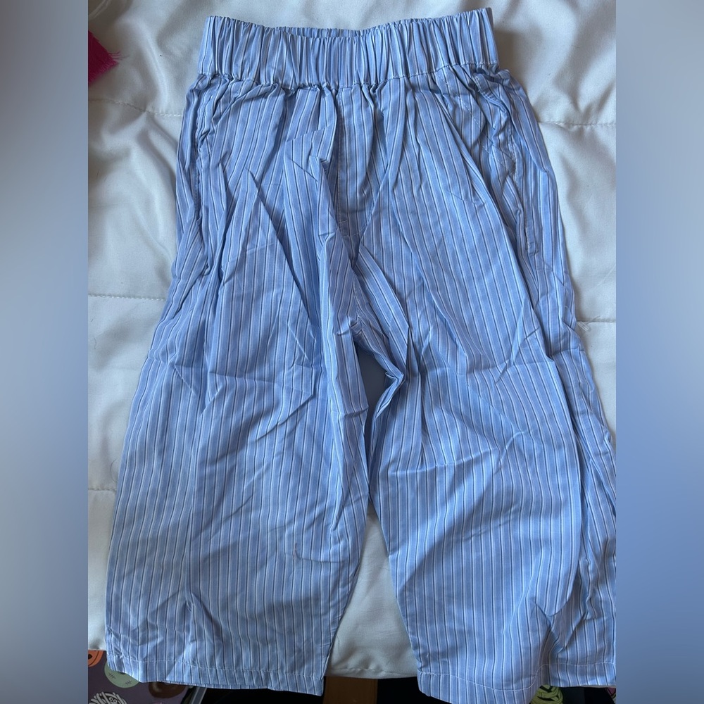 Fostered Collection Kids Blue Pinstripe Elastic-Waist Bottoms, size 3y